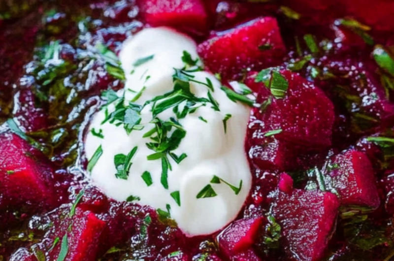 Classic Borscht (Beet Soup): A Hearty, Vibrant Traditional Dish